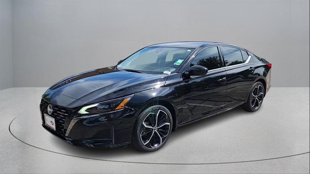 used 2023 Nissan Altima car, priced at $21,991