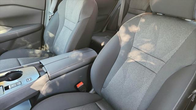 new 2025 Nissan Rogue car, priced at $32,000