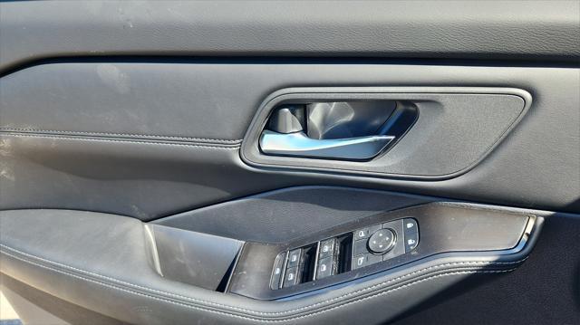 new 2025 Nissan Rogue car, priced at $33,245