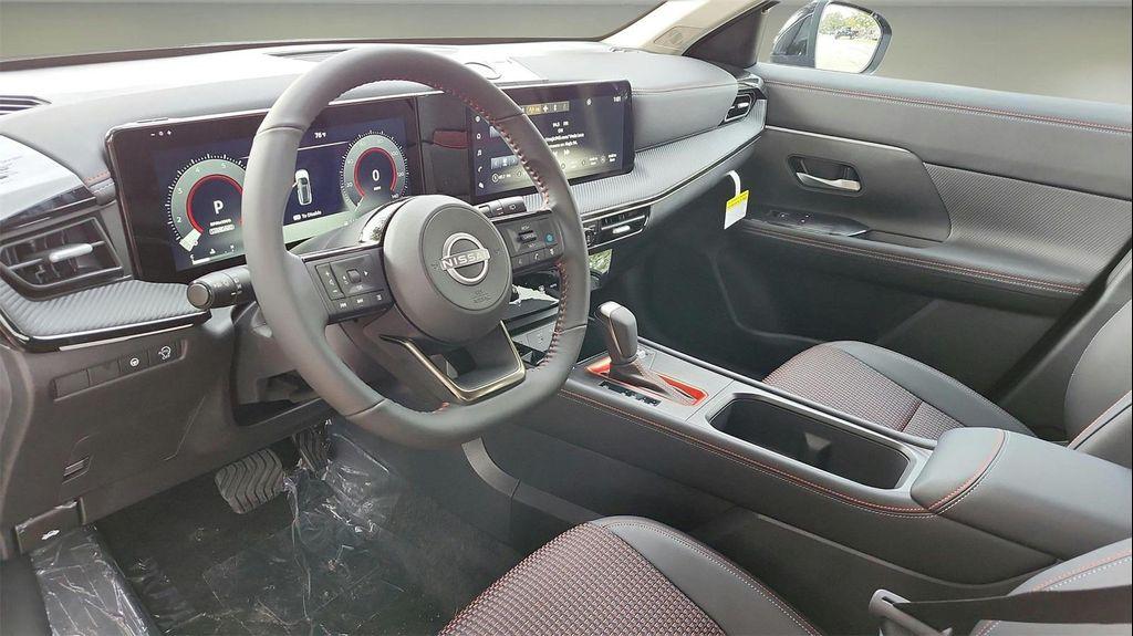new 2025 Nissan Kicks car, priced at $29,525