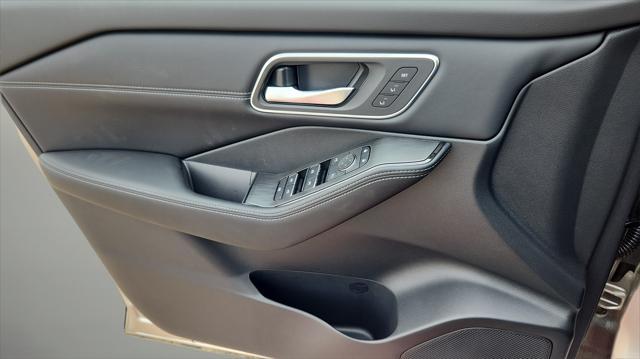 new 2025 Nissan Rogue car, priced at $39,863