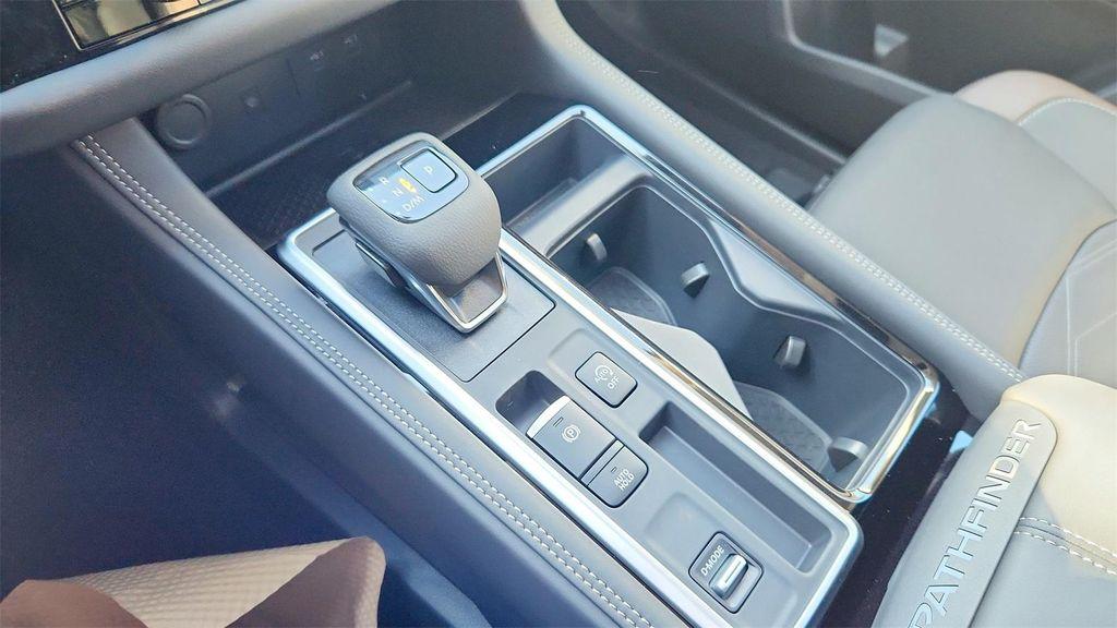 new 2025 Nissan Pathfinder car, priced at $47,043