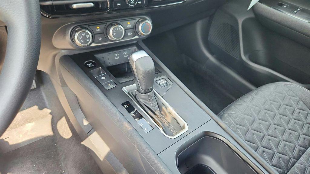 new 2025 Nissan Kicks car, priced at $23,495