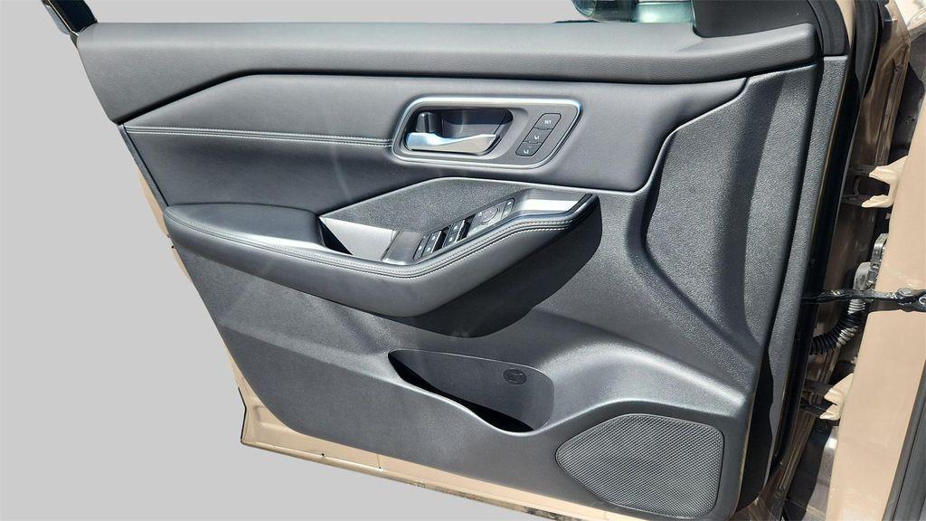new 2025 Nissan Rogue car, priced at $38,517
