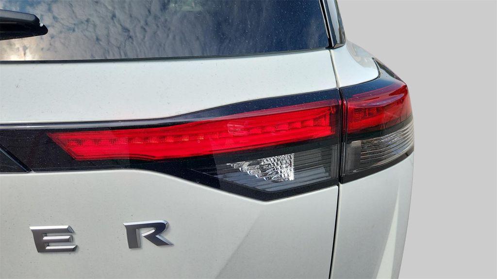 new 2025 Nissan Pathfinder car, priced at $35,336