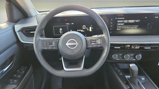 new 2025 Nissan Kicks car, priced at $26,170