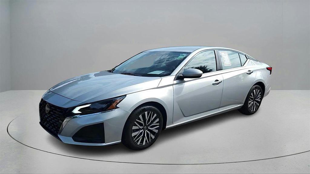 used 2024 Nissan Altima car, priced at $21,991