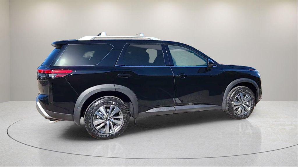 new 2025 Nissan Pathfinder car, priced at $42,960