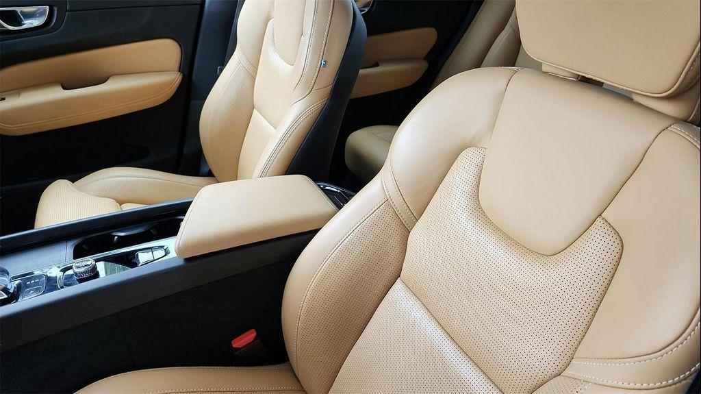 used 2022 Volvo XC60 car, priced at $27,860