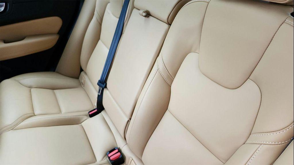 used 2022 Volvo XC60 car, priced at $27,860