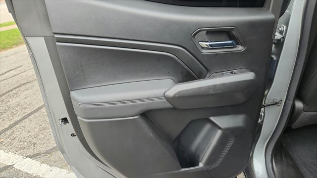 used 2024 GMC Canyon car, priced at $35,884