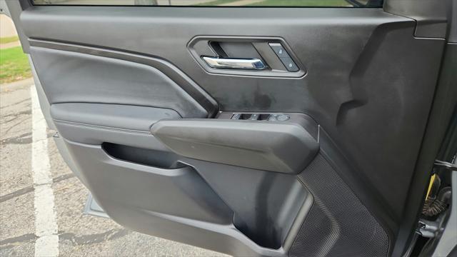 used 2024 GMC Canyon car, priced at $35,884