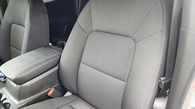 used 2024 GMC Canyon car, priced at $35,884