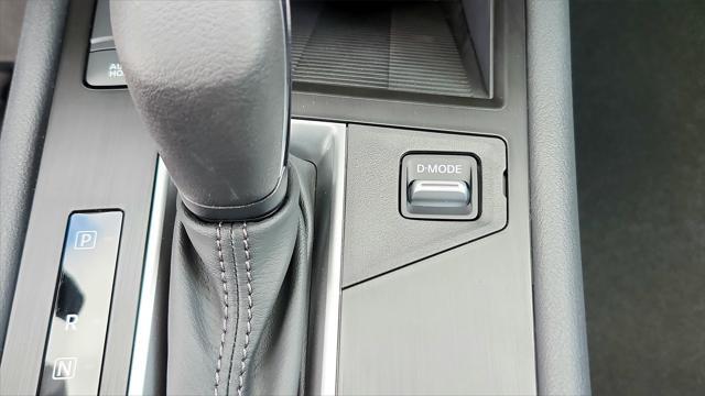 new 2025 Nissan Kicks car, priced at $24,261