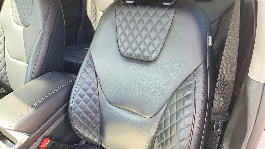 used 2024 Ford Edge car, priced at $29,948