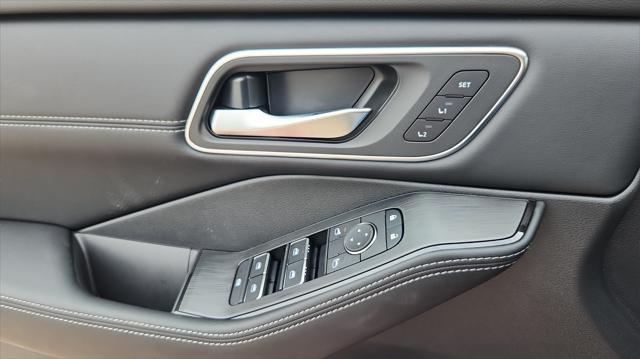 new 2025 Nissan Rogue car, priced at $39,863