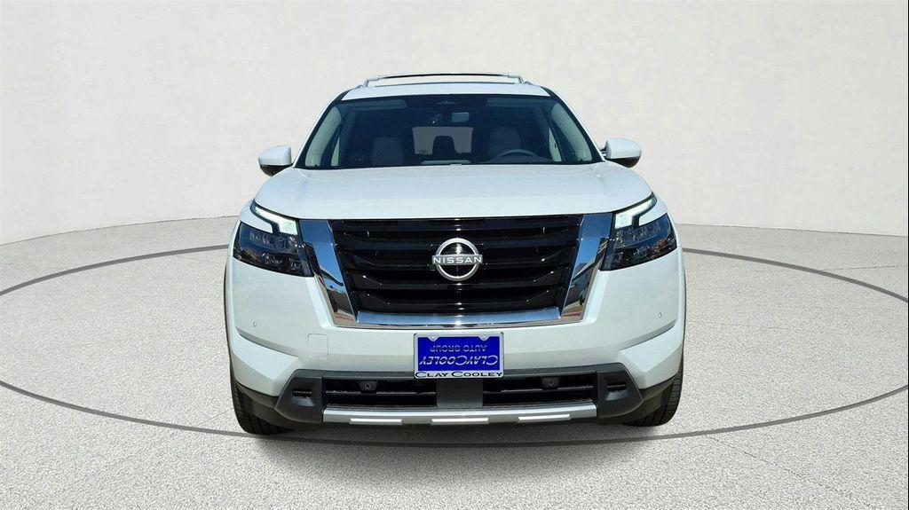 used 2024 Nissan Pathfinder car, priced at $33,399