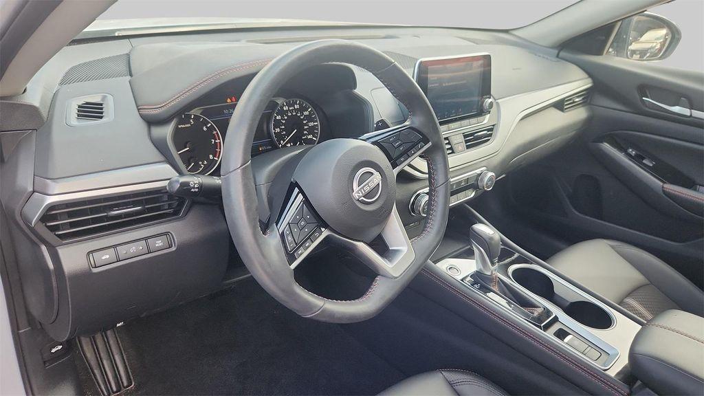 used 2024 Nissan Altima car, priced at $25,991