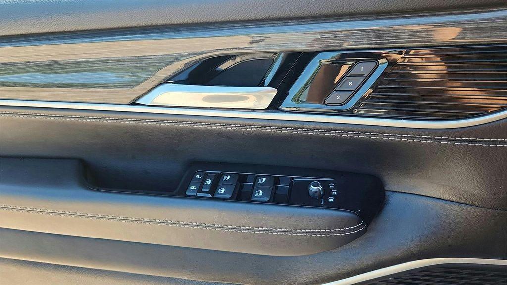 used 2022 Jeep Wagoneer car, priced at $33,699