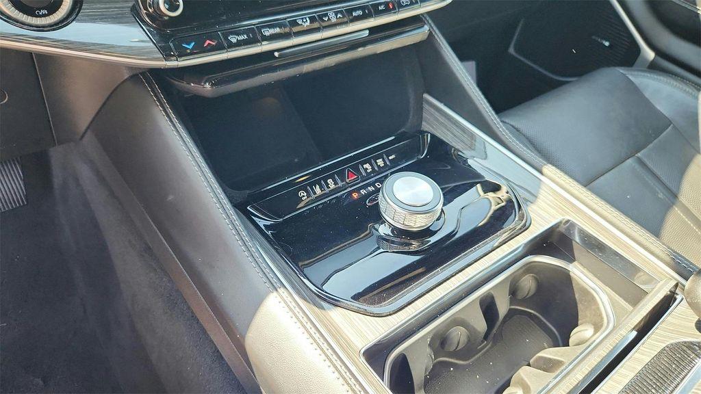 used 2022 Jeep Wagoneer car, priced at $33,699