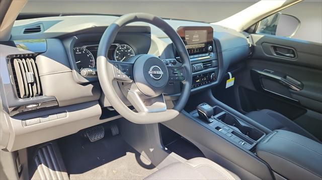 new 2025 Nissan Pathfinder car, priced at $35,707
