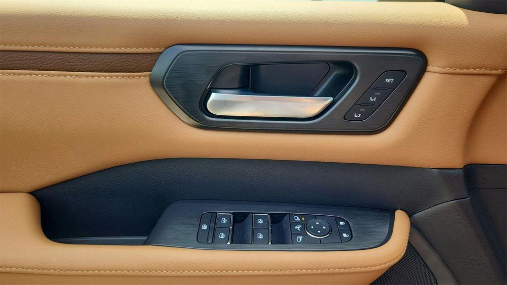 new 2025 Nissan Armada car, priced at $63,481