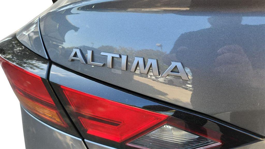 new 2025 Nissan Altima car, priced at $23,101
