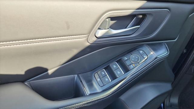 new 2025 Nissan Rogue car, priced at $33,521