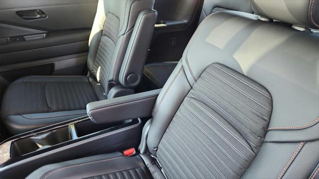 new 2025 Nissan Pathfinder car, priced at $42,382
