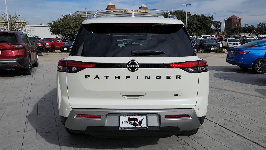 new 2024 Nissan Pathfinder car, priced at $36,734