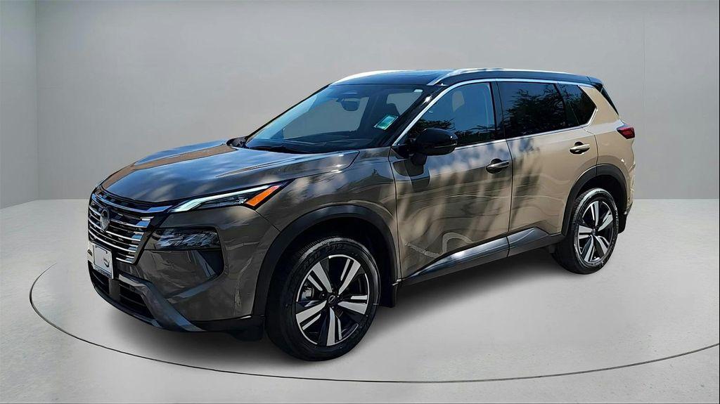 new 2025 Nissan Rogue car, priced at $38,252