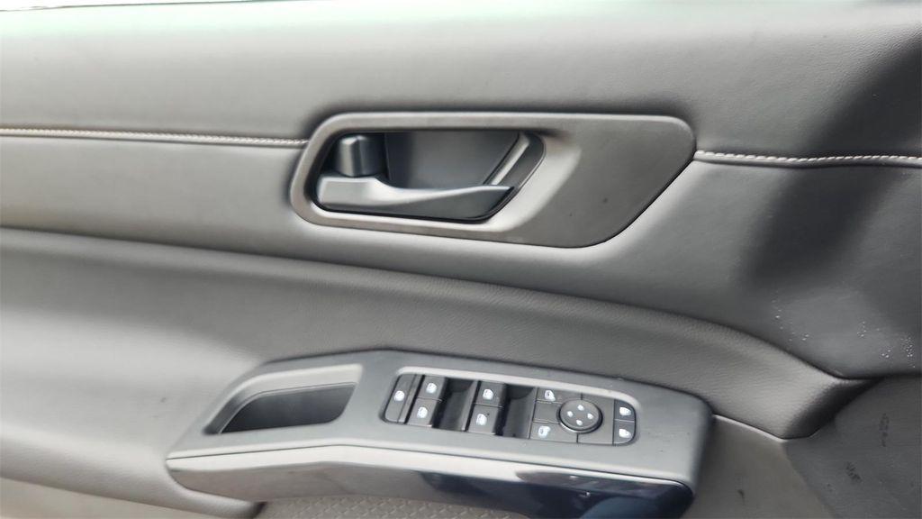 used 2025 Nissan Pathfinder car, priced at $31,999