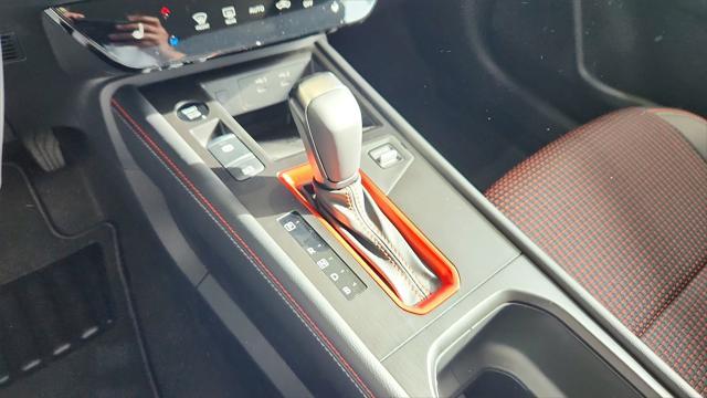 new 2025 Nissan Kicks car, priced at $27,301