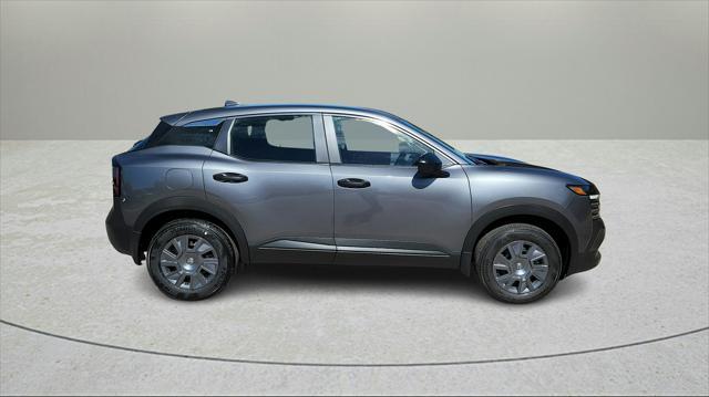 new 2025 Nissan Kicks car, priced at $22,857