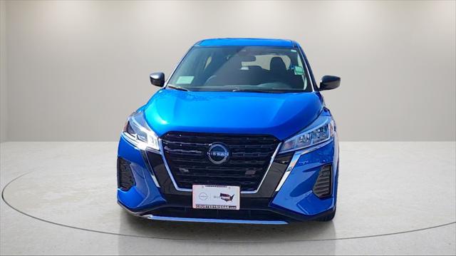 new 2025 Nissan Kicks car, priced at $22,857
