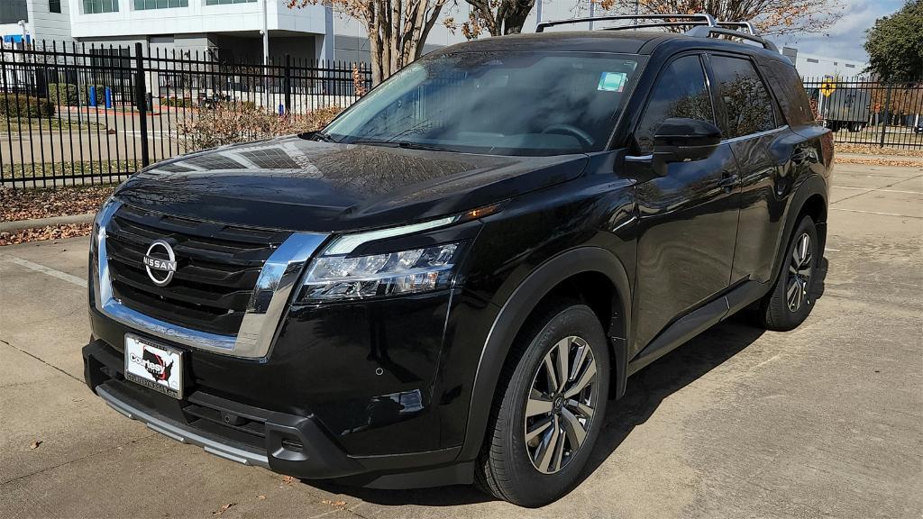 new 2024 Nissan Pathfinder car, priced at $37,137