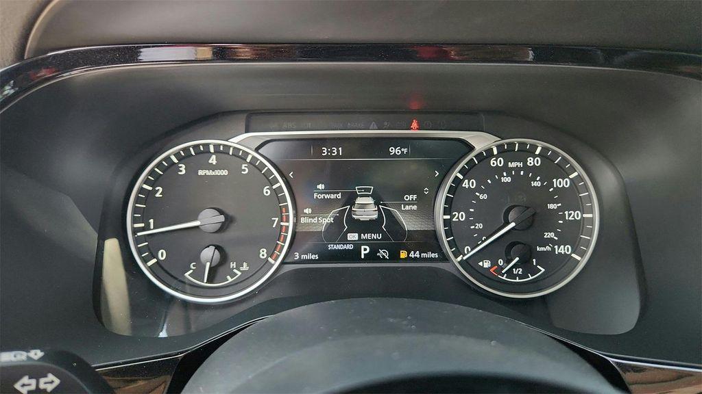 new 2025 Nissan Pathfinder car, priced at $43,728