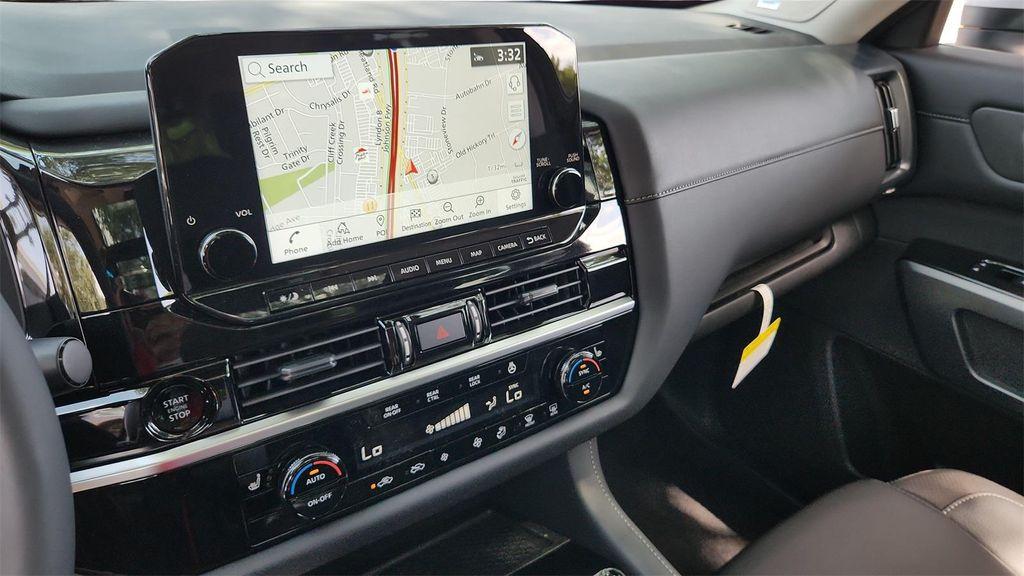 new 2025 Nissan Pathfinder car, priced at $43,728