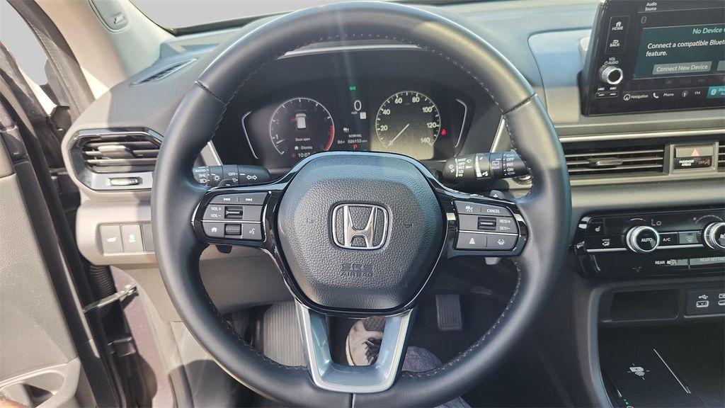 used 2024 Honda Pilot car, priced at $38,165