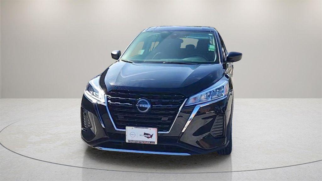 new 2025 Nissan Kicks car, priced at $22,107