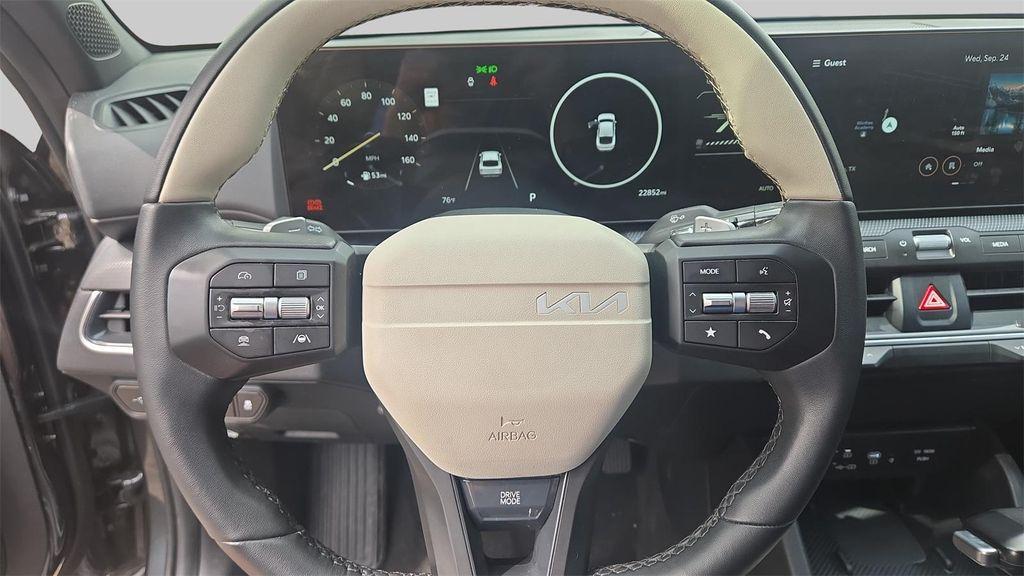 used 2025 Kia K4 car, priced at $23,687