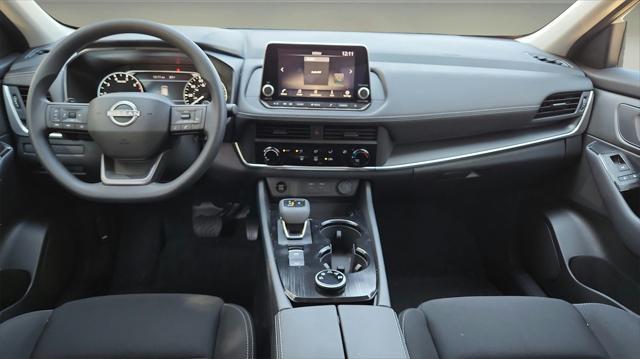used 2025 Nissan Rogue car, priced at $25,050