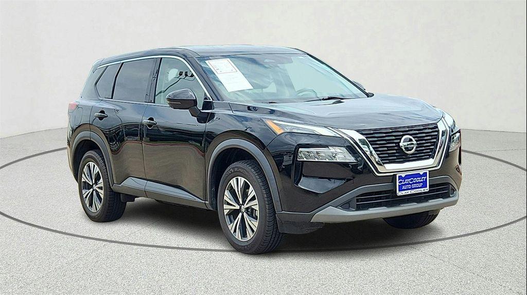 used 2021 Nissan Rogue car, priced at $17,187