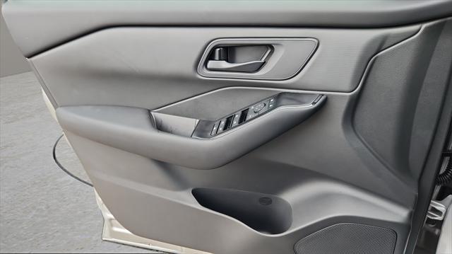 new 2025 Nissan Rogue car, priced at $29,177