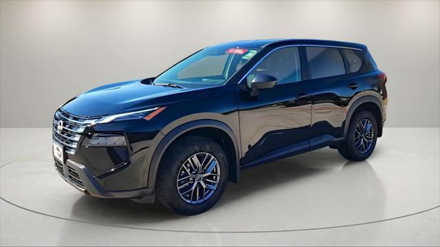 used 2025 Nissan Rogue car, priced at $25,604