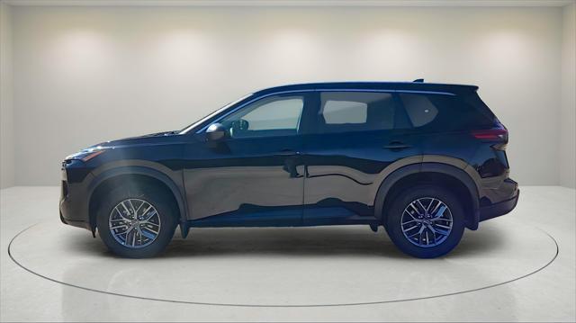 used 2025 Nissan Rogue car, priced at $25,604