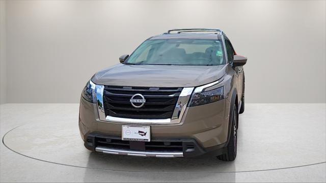 new 2025 Nissan Pathfinder car, priced at $48,243