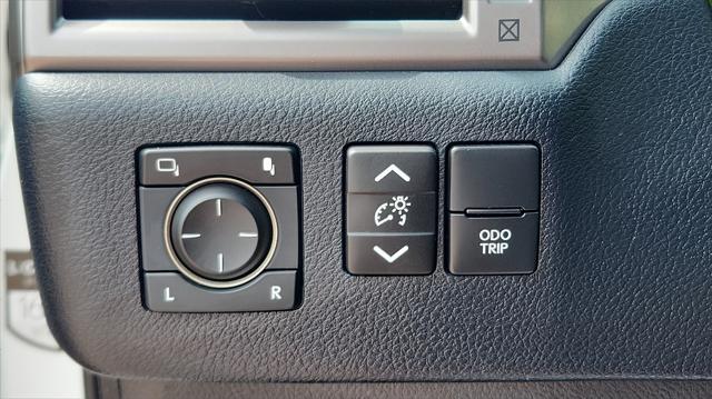 used 2022 Lexus GX 460 car, priced at $51,949