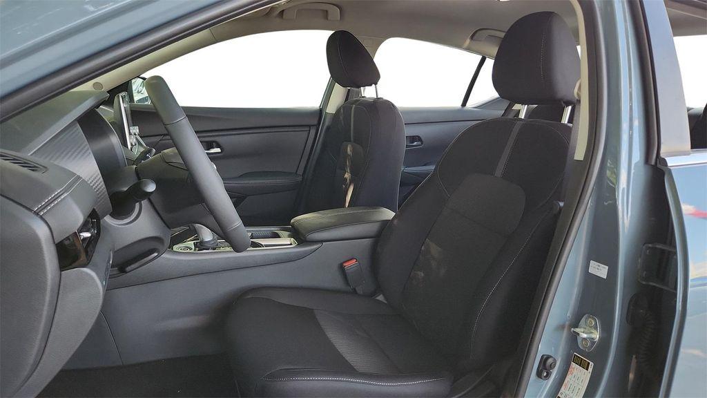 new 2025 Nissan Sentra car, priced at $19,697