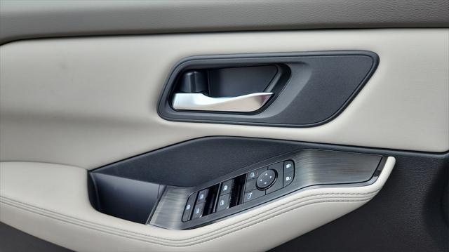 new 2025 Nissan Rogue car, priced at $33,245